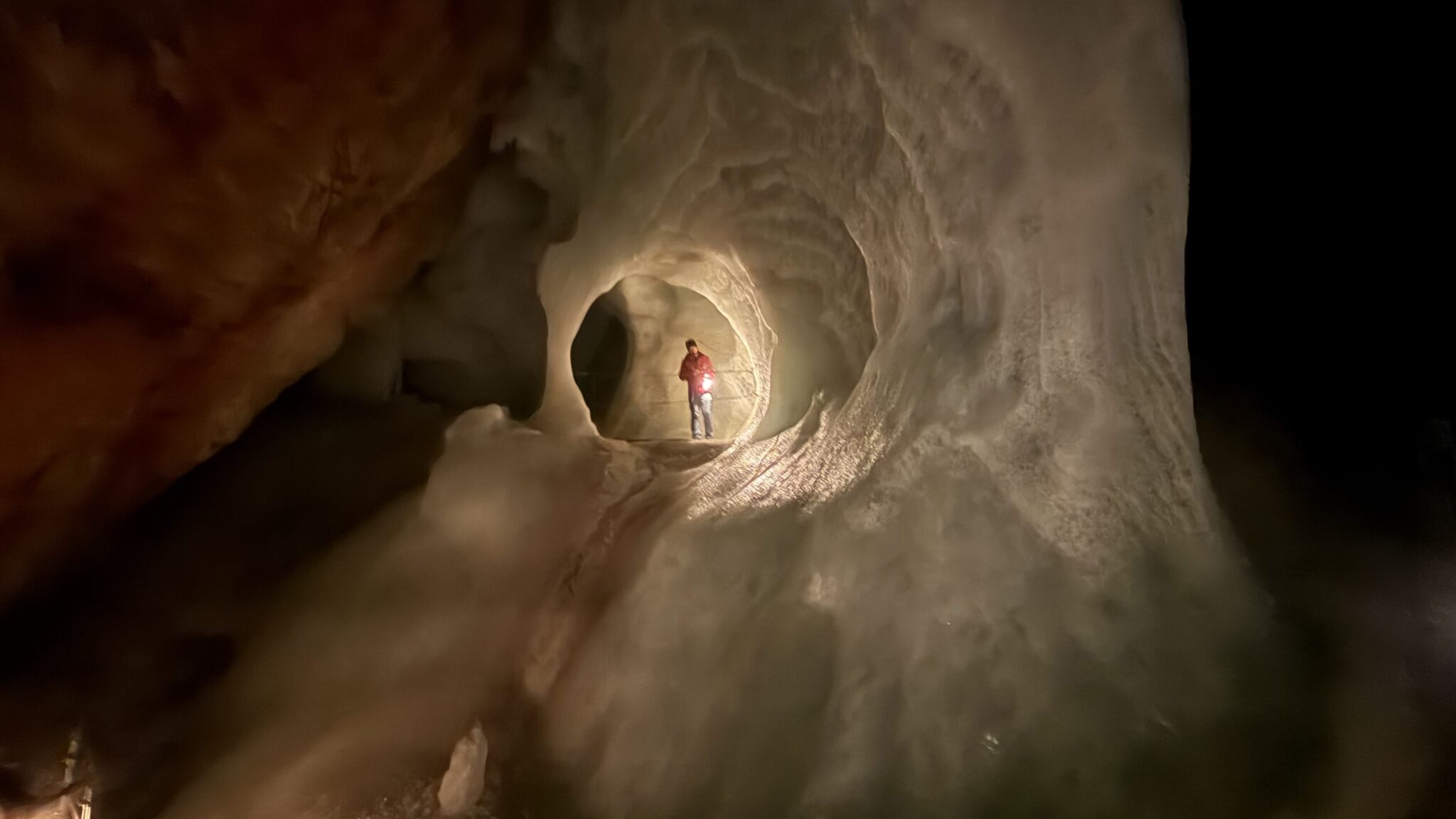 Eisriesenwelt Werfen: De grootste ijsgrot ter wereld in Oostenrijk