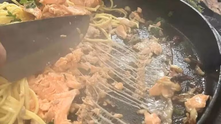 Verse pasta met forel en kappertjes 22 forel verse pasta.jpg