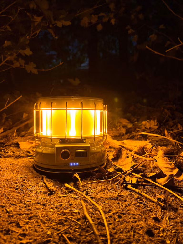 Flextail Max Lantern review 20 Flextail Max Lantern yellow.jpg