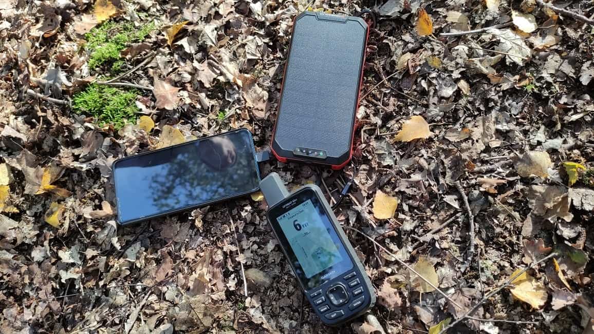 solar powerbank met GPS
