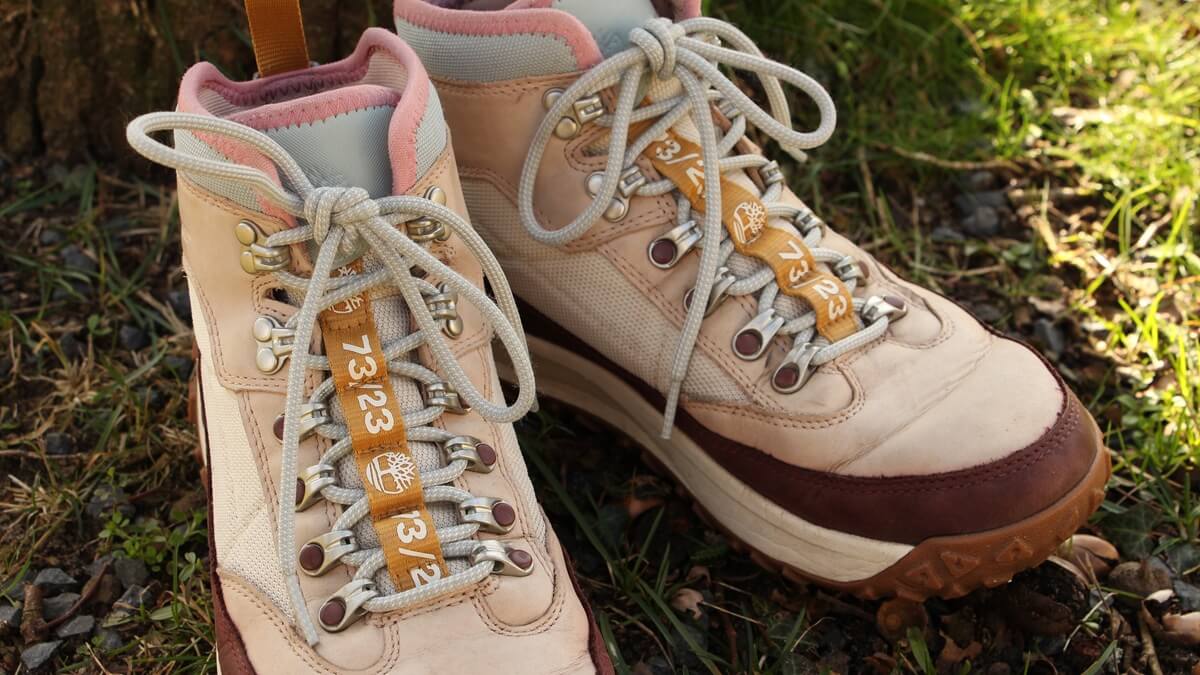 wandelschoen-veters-close-up