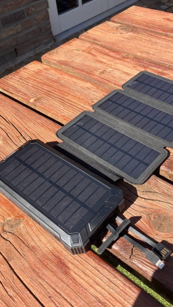 HEKO Solar Powerbank Swung 2 Review 7