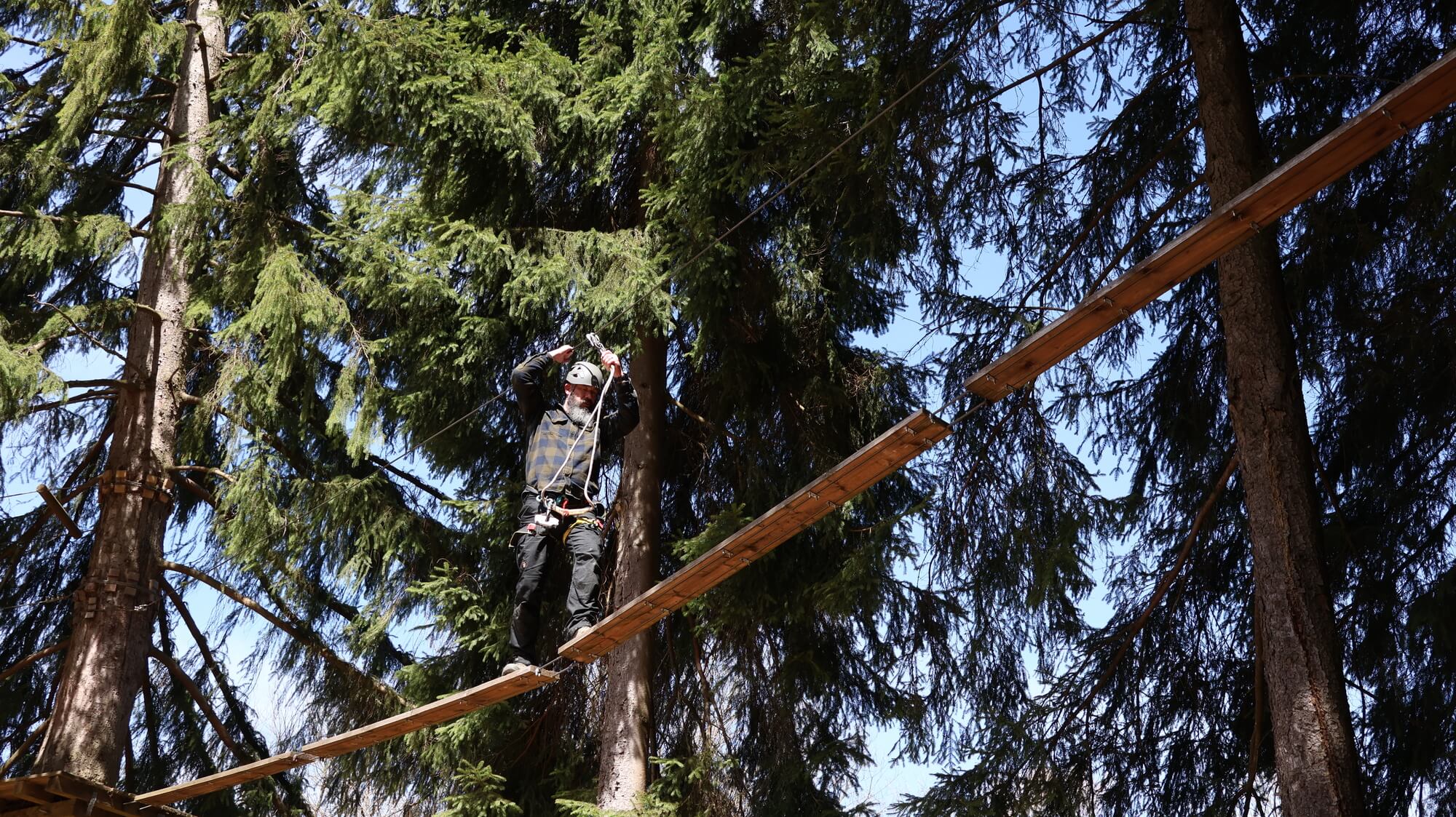 Wandelen in Noord-Bohemen: van bergtop tot grot 21 Bobslee en klimpark Harrachov