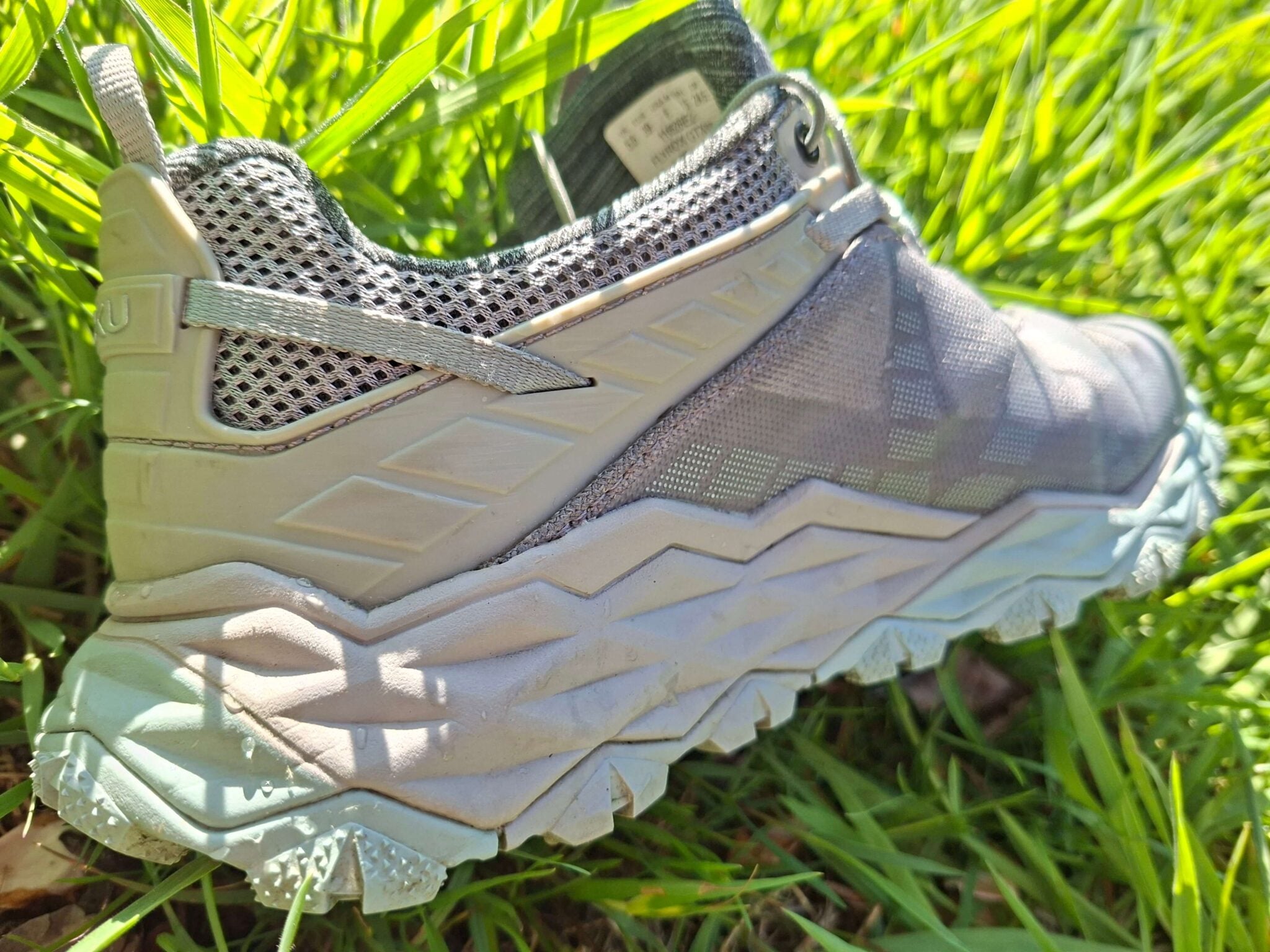 Review: AKU Flyrock GTX wandelschoenen 23 review aku flyrock gtx wandelschoenen close up scaled